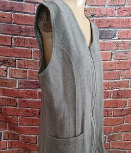 Knit vest  from N.E.Wear